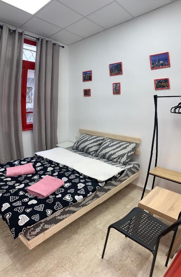 Apartment Comfy - For A Quiet, Family Holiday Without Parties Haifa Eksteriør bilde
